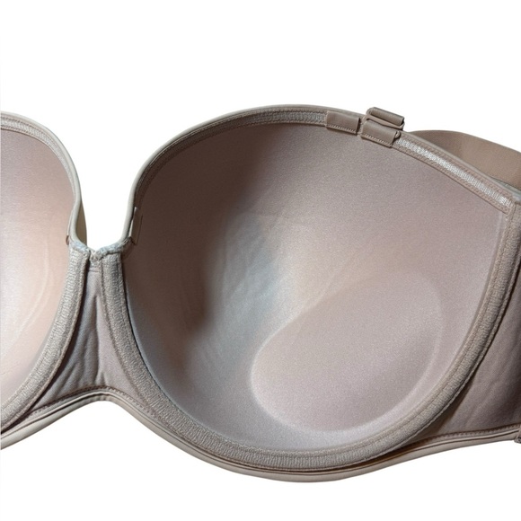 Cacique Smooth Boost Strapless Multiway - Picture 10 of 13